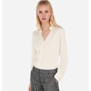 Express Portofino Ruffle Button Shirt - L